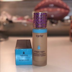 Tarte Shape Tape Hydrating Foundation Fair/Light